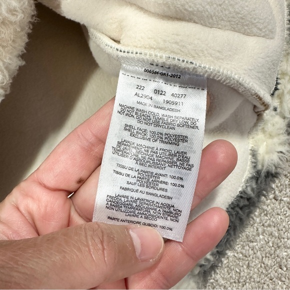 SOLD | Columbia Women’s Winter Pass Sherpa Full Zip Jacket in Rocky Mountain L - Picture 13 of 16